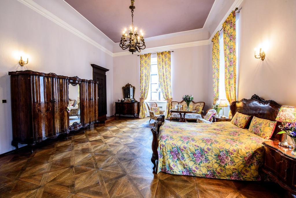 Chateau Hostacov Quarto foto
