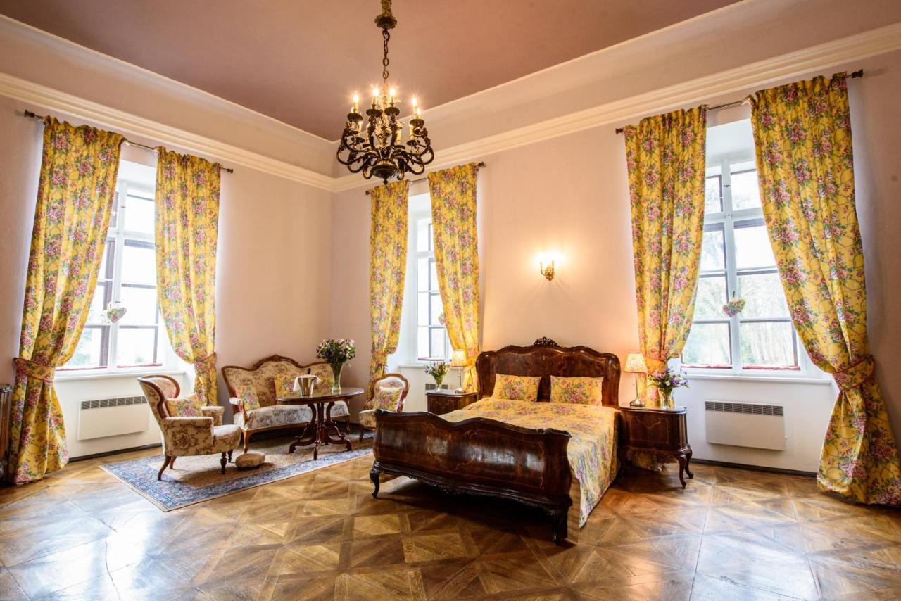 Chateau Hostacov Exterior foto